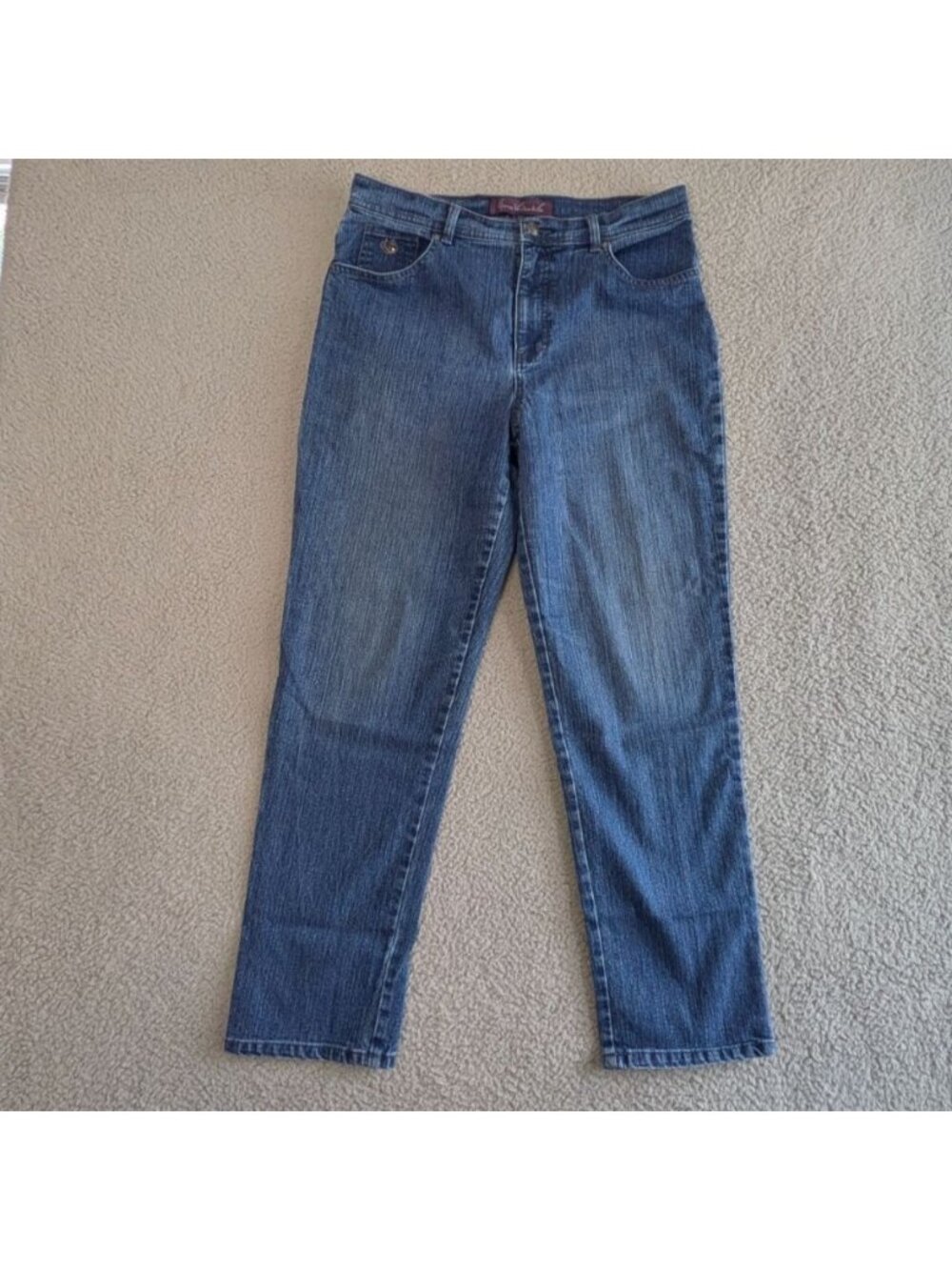 Gloria Vanderbilt Amanda Size 14 Embellished Straight Leg Blue Denim Jeans Women